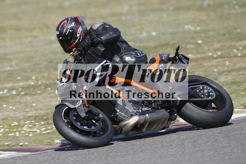 /35 07.08.2026  Discover the Bike ADR/Race 3 rot/72